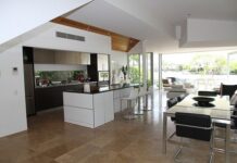 Ventajas e Inconvenientes de Unir el Salón y la Cocina Ventajas e Inconvenientes de Unir el Salón y la Cocina