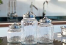 Sacarle provecho al espacio de guardado en las cocinas Sacarle provecho al espacio de guardado en las cocinas