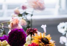 ¿Cómo decorar tu hogar utilizando flores naturales?